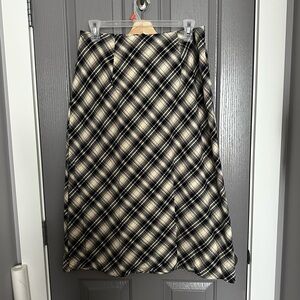 SHEIN Black and Cream Plaid A-Line Skirt